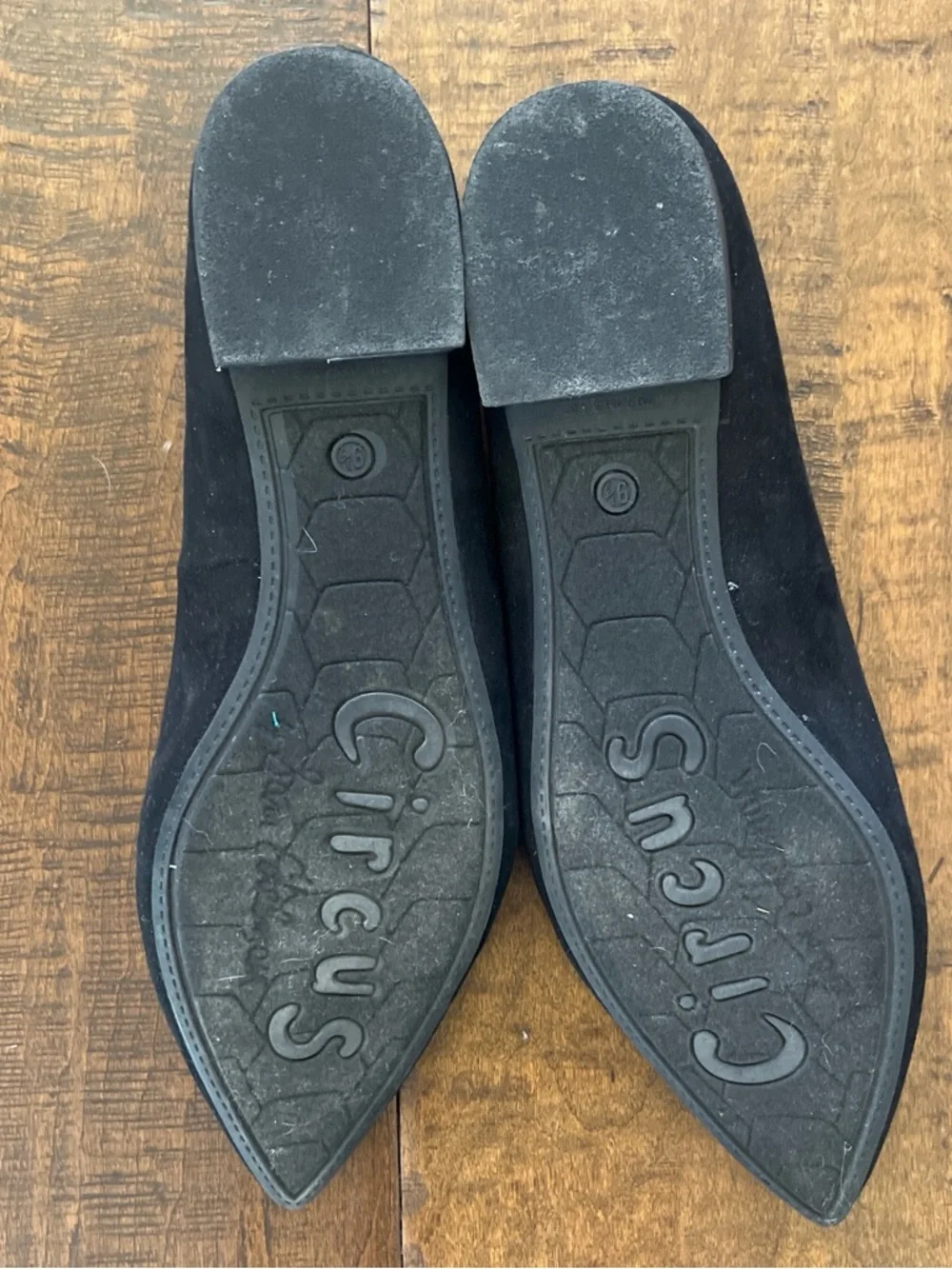 Circus by Sam Edelman black suede pointed toe flats with silver heels, sz 9.5 - Picture 5 of 5